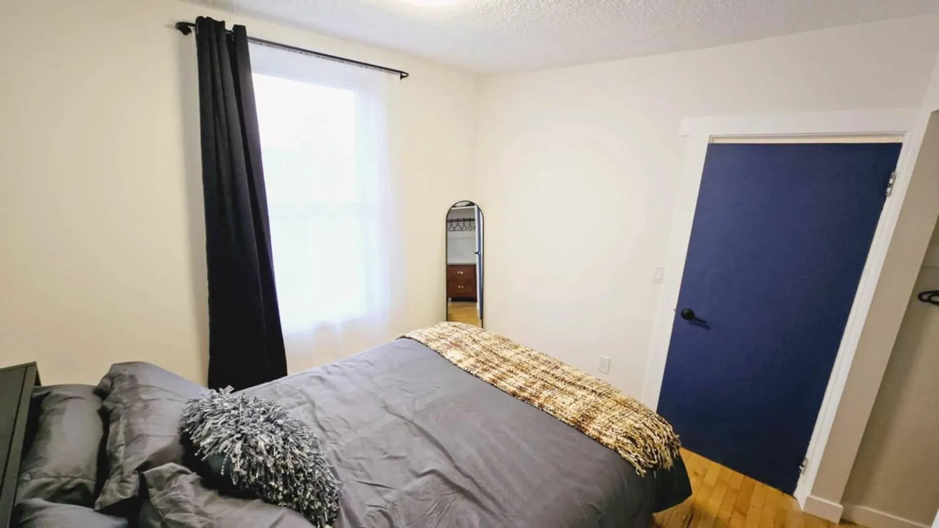 Appartamento Historic Ramsay Retreat By Calgary Stampede